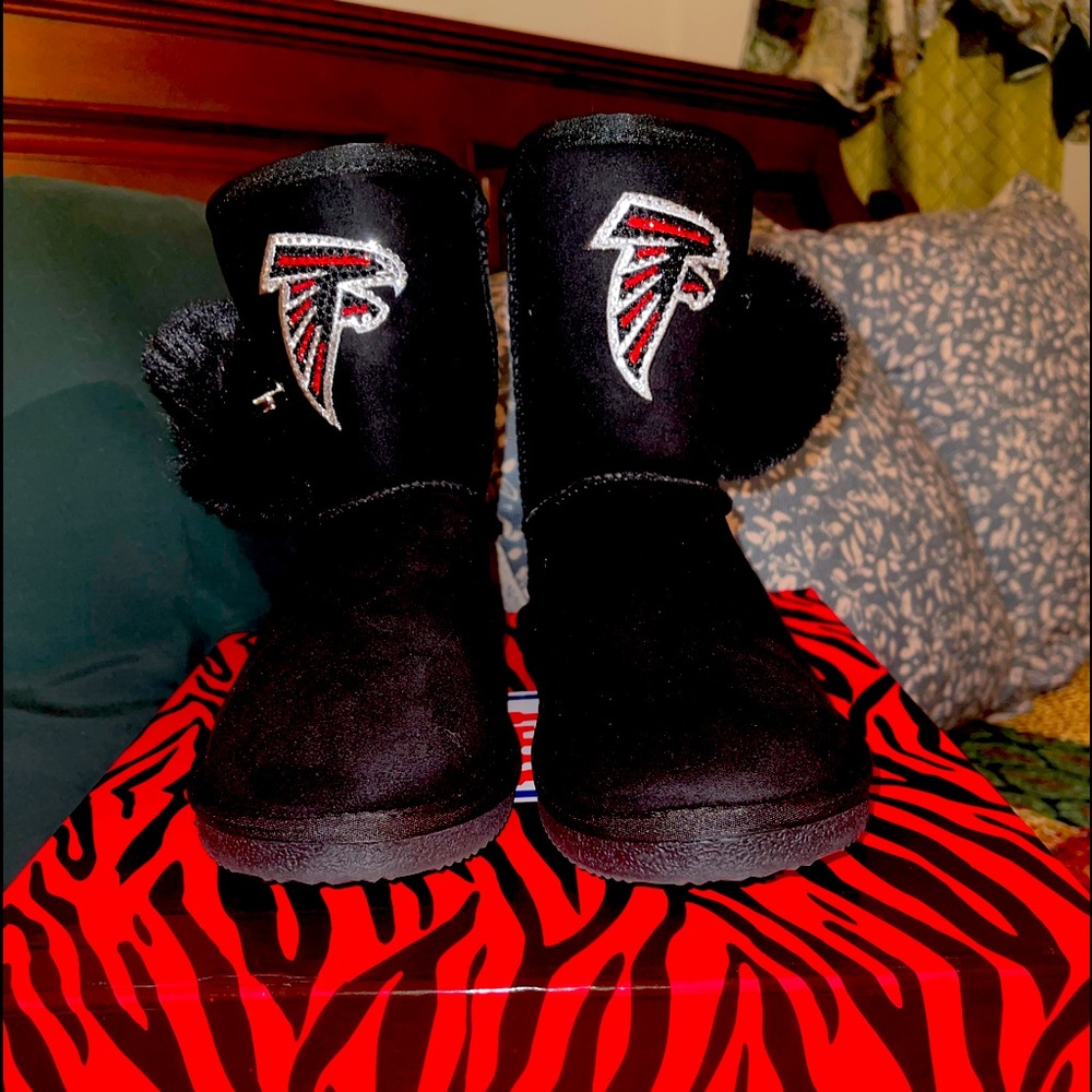 Atlanta Falcons Fumble Faux Fur Boots New without tags